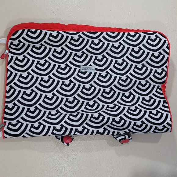 Carseat Canopy car set cover red black and white - Picture 5 of 7